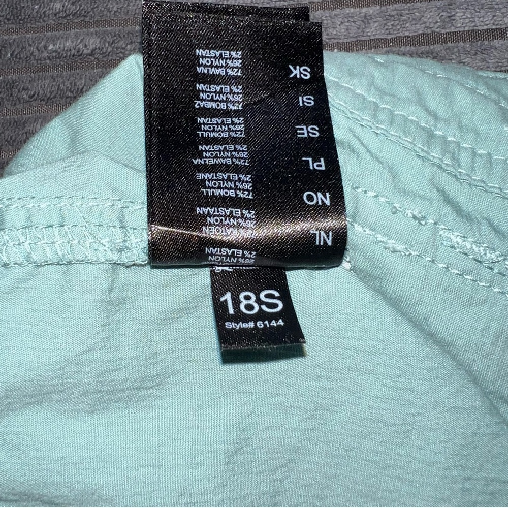 KUHL Women’s Kontra Hiking Shorts - Size 4, Mint Green - Picture 11 of 11